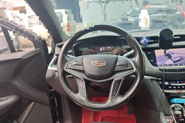 Used Cadillac XT5 2020 28T Luxury Version Steering Wheel