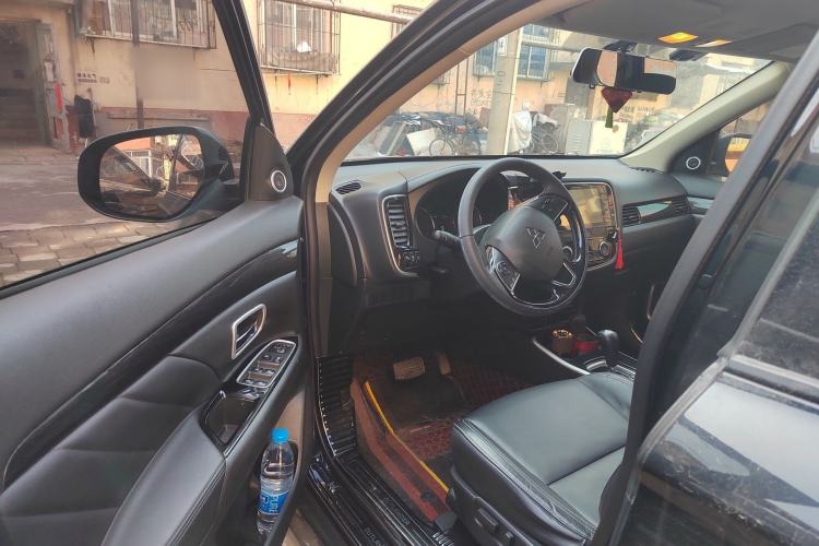 Used Mitsubishi Outlander 2020 2.0L Two-Wheel Drive Enjoyment Version 5 Seats
