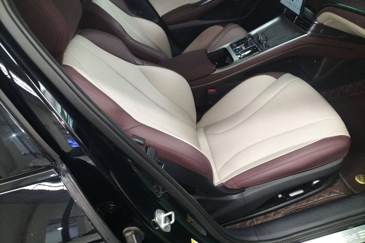 Used BYD Seal 2023 DM-i 1.5L 121km Prestige Model
