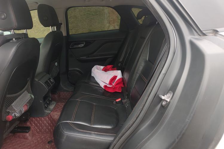 Used Jaguar F-PACE 2018 2.0T Four-Wheel Drive Urban Luxury Edition
