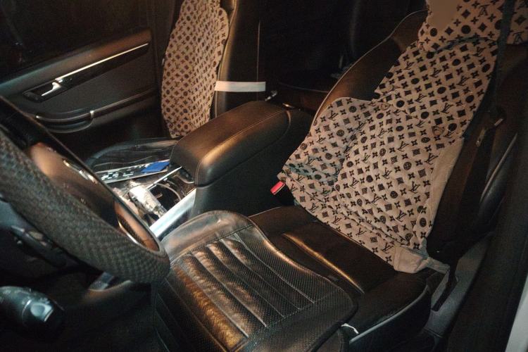 Used Mercedes-Benz R-Class 2014 R 400 4MATIC Business Model Left Front Seat