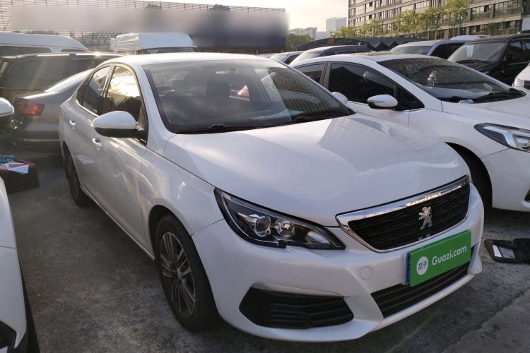 Used Peugeot 308 2018 1.6L Manual Fashion Edition
