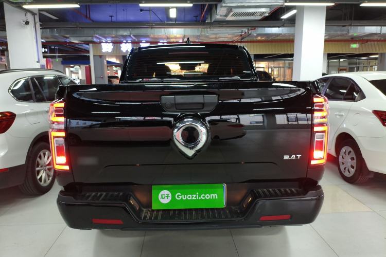 Used Great Wall Poer 2024 2.4T Passenger Version Automatic Diesel Two-Wheel Drive Comfort Edition
