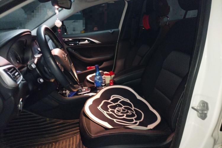 Used Infiniti QX30 2017 1.6T Two-Wheel-Drive Sport Edition