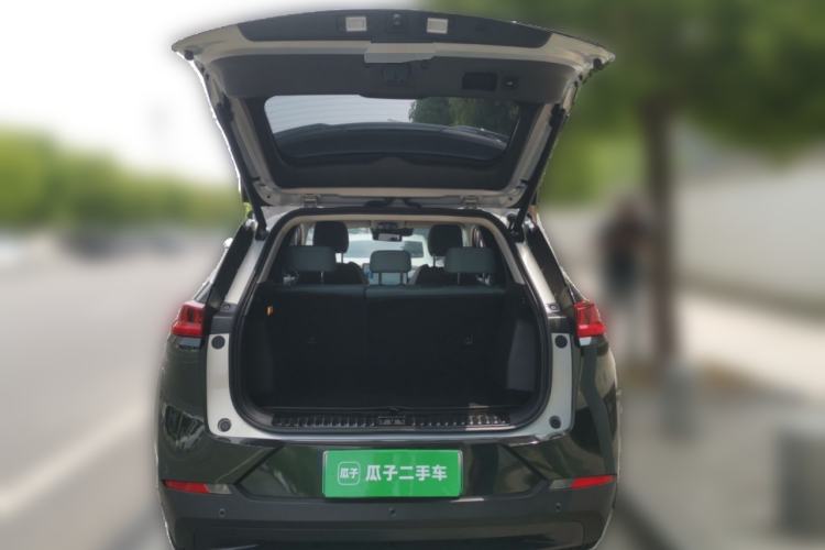 Used AION V 2023 Plus 70 Super Fast Charging Version Ternary Lithium
