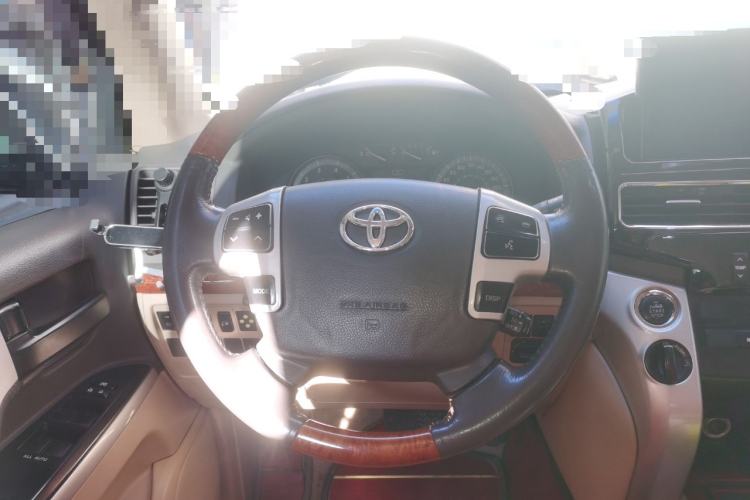 Used Toyota Land Cruiser 2016 4.0L Gasoline 8-Seater Middle East Version

