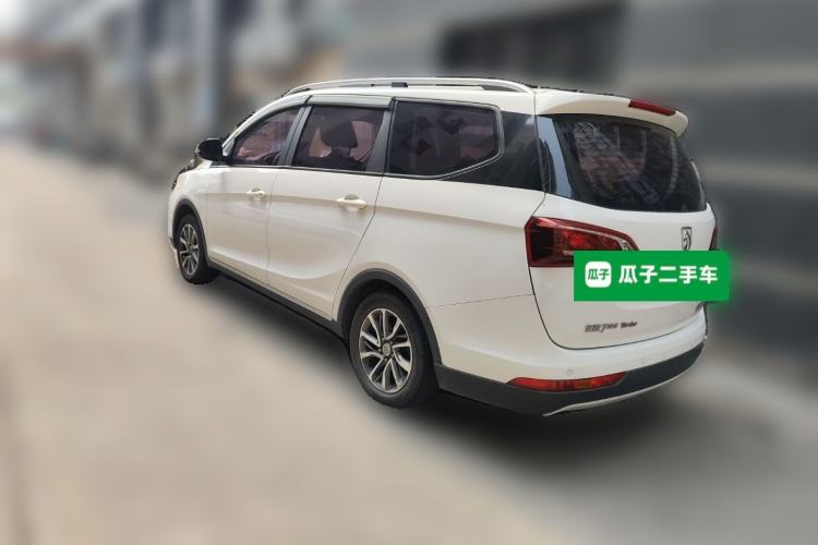 Used Baojun 730 2019 1.5T CVT Fashion Model 7 Seats China V Emission Standard