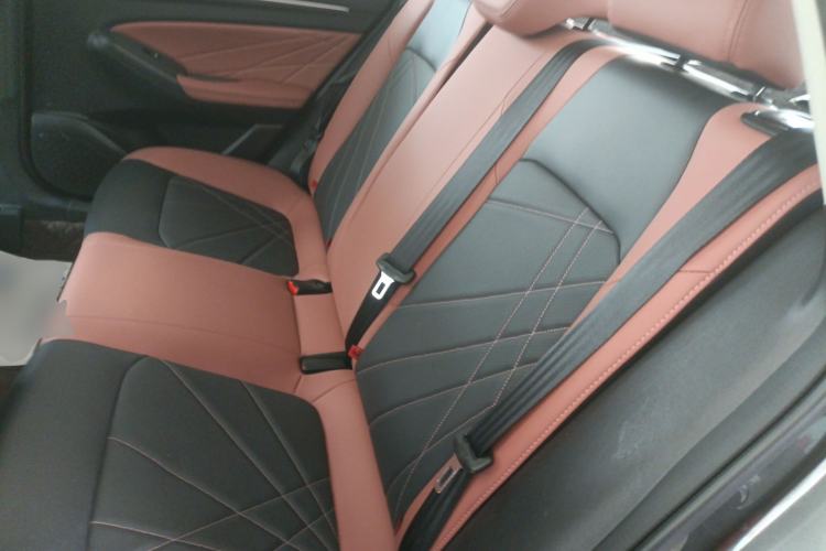 Used CHANGAN Eado 2024 PLUS Blue Whale NE 1.4T GDI DCT High-Energy Edition