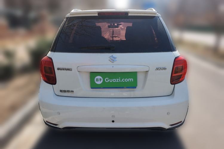 Used Suzuki SX4 2013 1.6L Manual CoolRide Model
