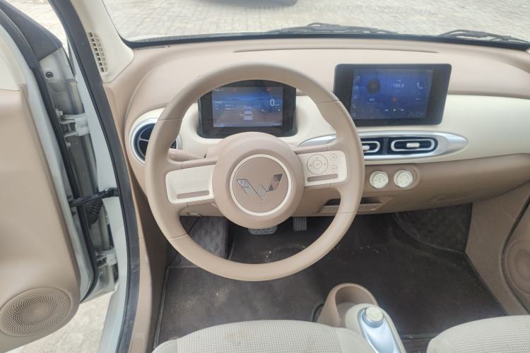 Used Wuling Hongguang MINIEV 2025 Four-Door Version Premium Edition Steering Wheel