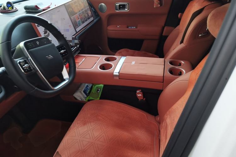 Used Li Auto L8 2025 Max Smart Refresh Edition
