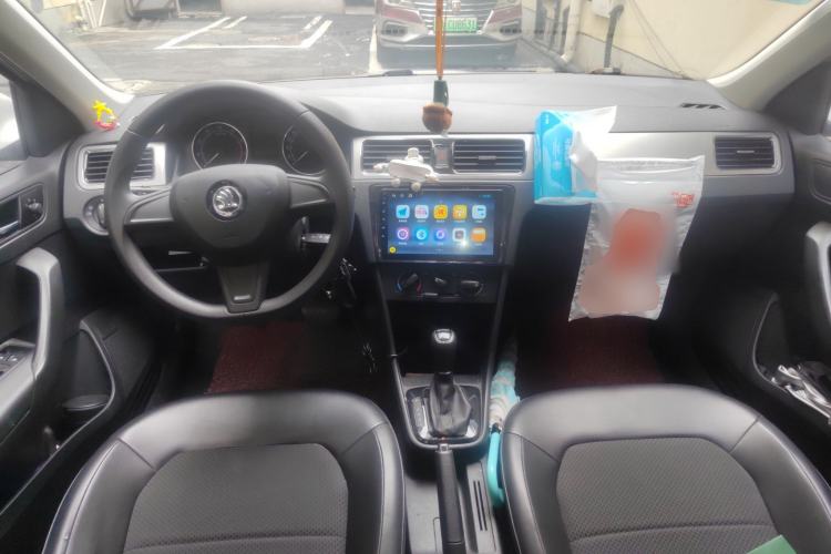 Used Skoda Rapid Spaceback 2014 1.6L Automatic Enjoyment Edition
