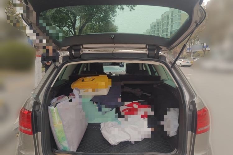 Used Volkswagen Magotan 2012 Travel Edition 2.0 TSI 4x4 Comfort Version Trunk