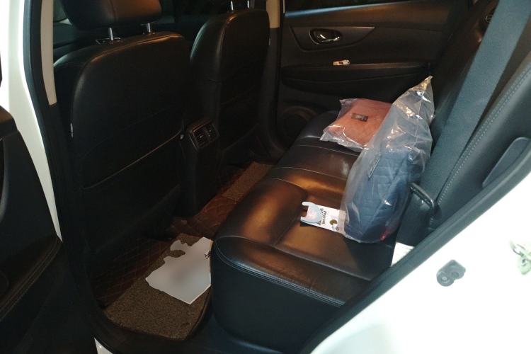 Used Nissan X-Trail 2014 2.0L CVT Comfort Edition 2WD
