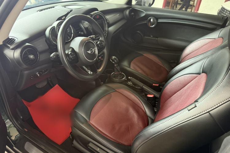 Used MINI 2016 1.5T COOPER
