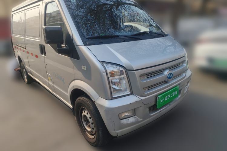 Used Ruichi EC35 2020 EC35 II Standard Edition 38.7 kWh Front Right 45 Deg