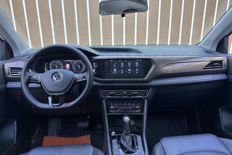 Used Volkswagen Tharu 2021 280TSI Two-Wheel-Drive Flagship Edition
