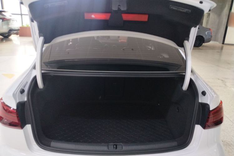 Used Audi A3 2020 Limousine 35 TFSI Fashion Edition China VI Emission Standard
