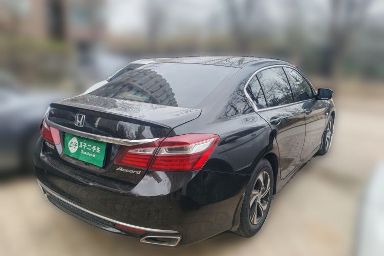 Used Honda Accord 2016 2.0L Comfort Edition
