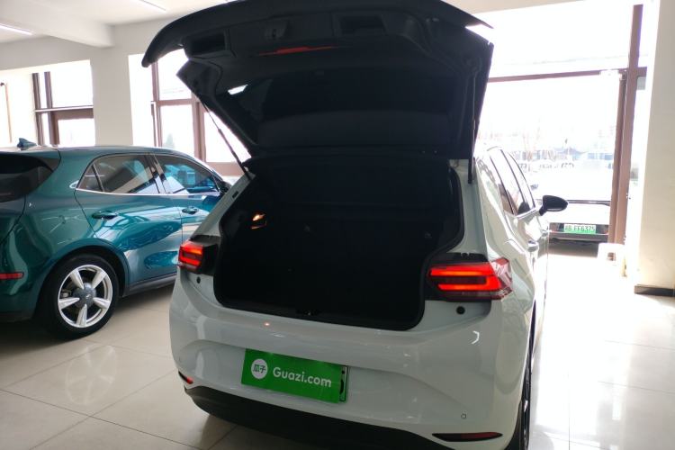 Used Volkswagen ID.3 2023 Upgraded Model Pure Intelligent Enjoyment Version Trunk