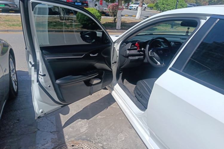 Used Honda Civic 2016 220TURBO CVT Prestige Edition Driver Seat