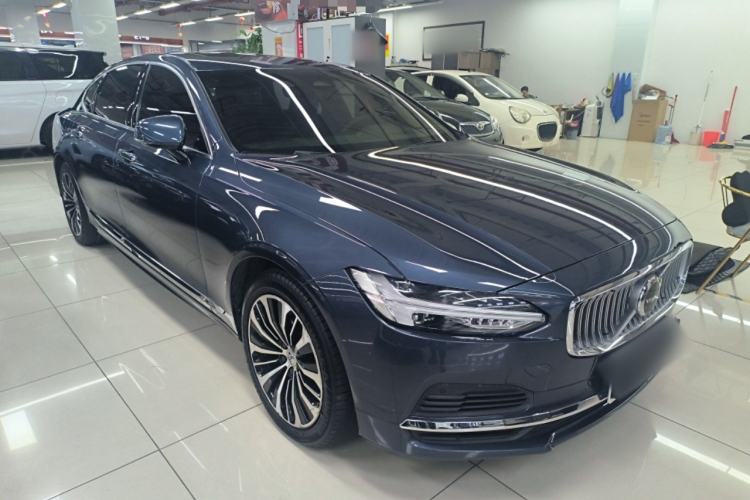 Used Volvo S90 New Energy 2023 T8 Plug-in Hybrid All-Wheel Drive Long-Range Zhiyi Luxury Edition
