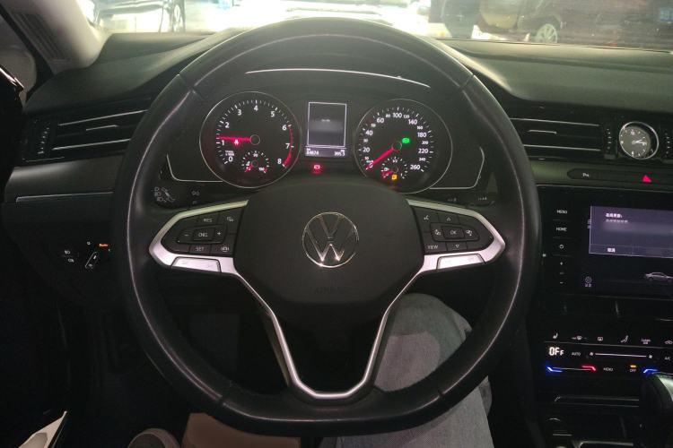 Used Volkswagen Magotan 2020 280TSI DSG Leading Edition Steering Wheel