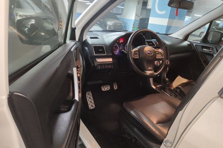 Used Subaru Forester 2015 2.0i Special Edition Commemorative Model
