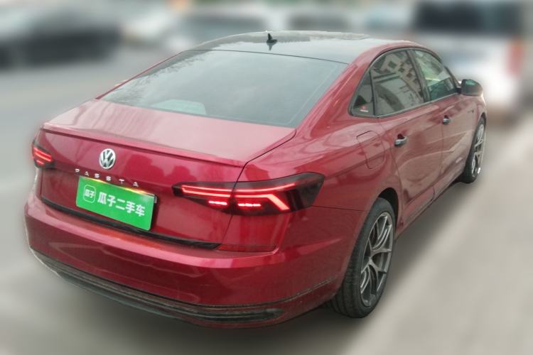 Used Volkswagen Passat 2019 330TSI Luxury Edition China VI Standard