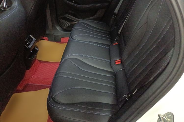 Used Geely Auto Preface 2025 Dongfang Yao 1.5TD Kunlun Edition
