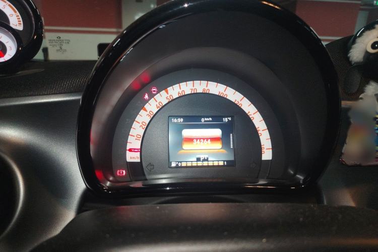 Used smart fortwo 2016 0.9T 66kW Hardtop Pioneer Edition