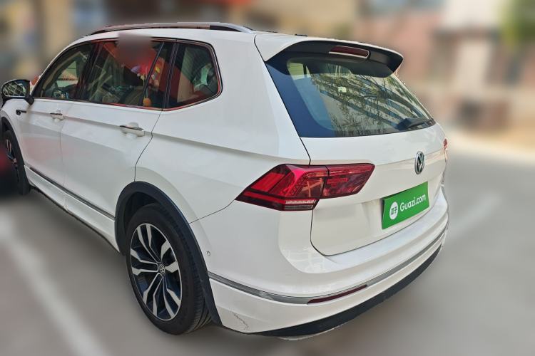 Used Volkswagen Tiguan L 2020 330TSI Automatic Two-Wheel Drive R-Line Flagship Version China VI Standard