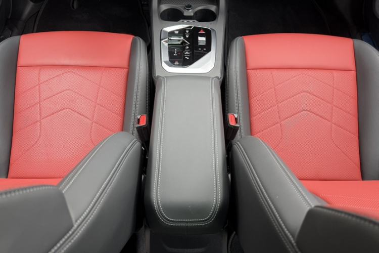 Used BMW 2 Series 2025 225L M Sport Night Edition Package Interior 4