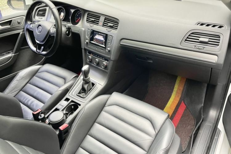 Used Volkswagen Golf 2016 230TSI Automatic Luxury Version