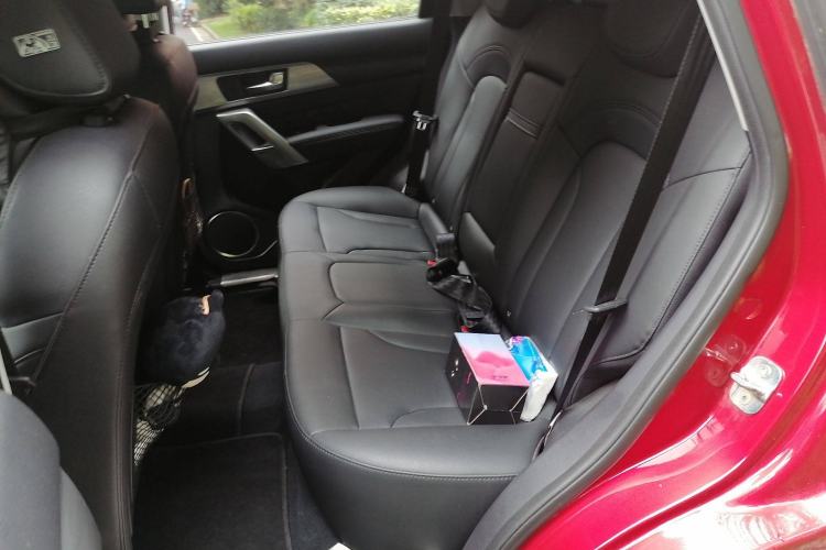 Used Haval H2 2014 1.5T Manual Two-Wheel Drive Elite Edition Left Rear Seat