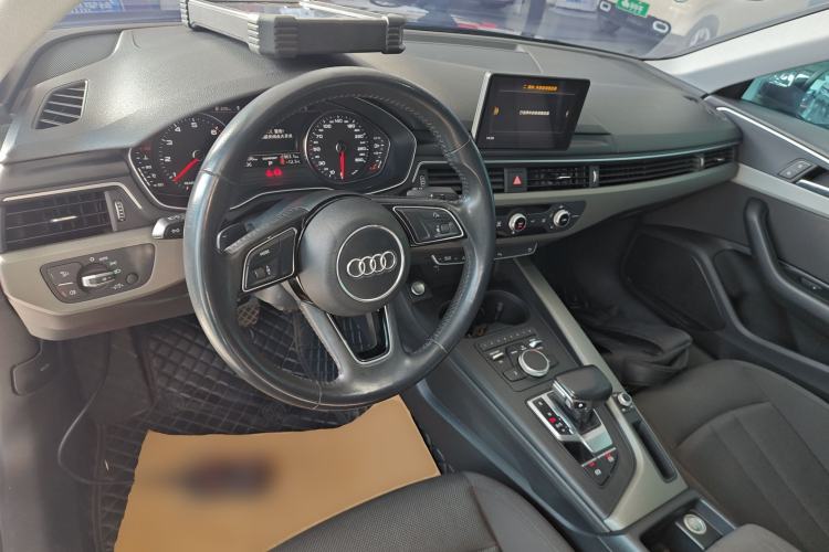 Used Audi A4L 2019 40 TFSI Ambition China VI