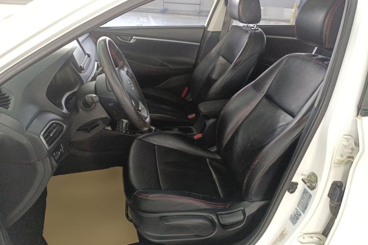 Used Hyundai Celesta 2017 1.6L Automatic Enjoyment Version GLS