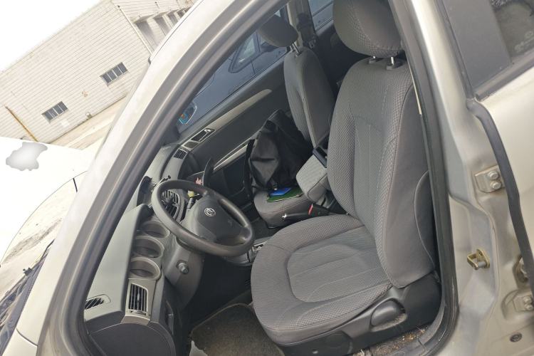 Used Dongfeng Aeolus H30 2010 1.6L Automatic ZunYa Trim