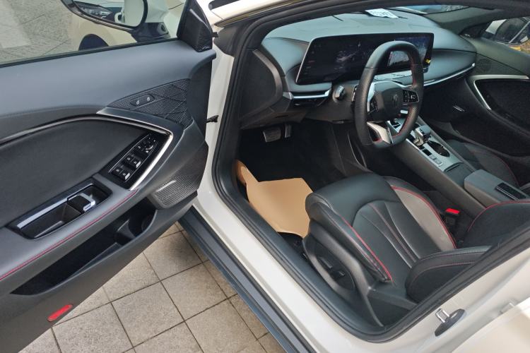 Used MG 7 2023 2.0T Automatic Hunter Luxury Edition