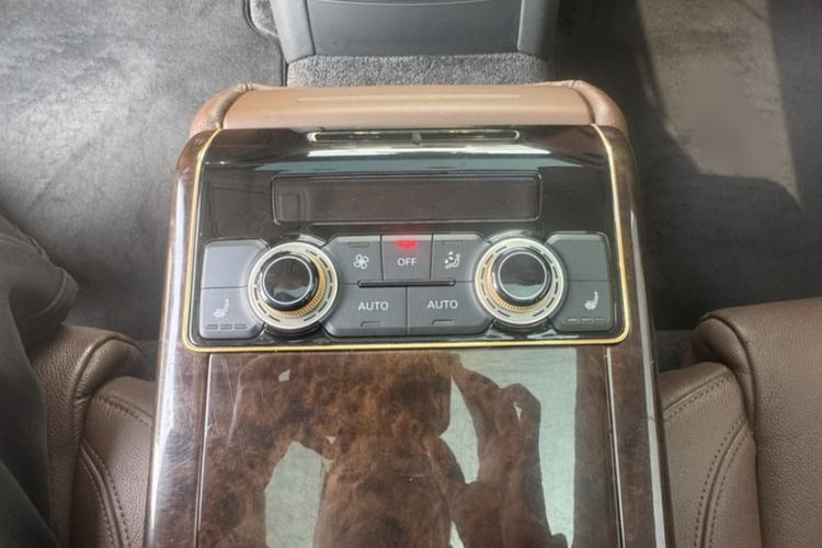 Used Audi A8 2014 A8L 45 TFSI quattro Comfort model Interior 2