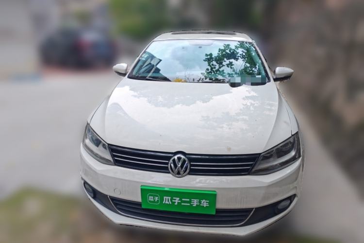 Used Volkswagen Sagitar 2012 1.6L Automatic Comfort Edition Front