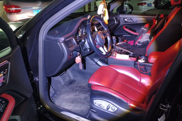 Used Porsche Macan 2016 Macan 2.0T
