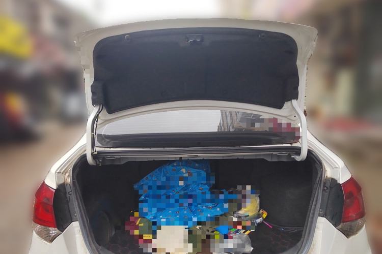 Used Soueast V5 Lingzhi 2016 plus 1.5L manual roll type