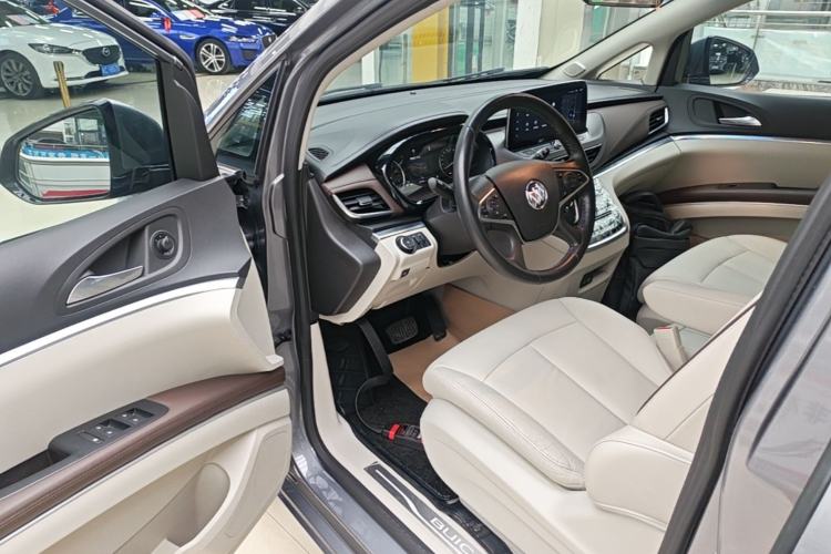 Used Buick GL8 2021 Land Cruiser Executive Class 652T Smart Luxury Model
