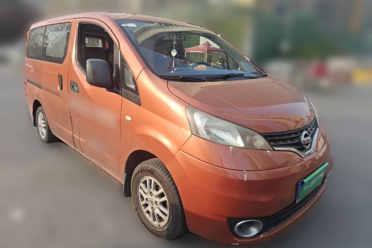 Used Nissan NV200 2010 1.6L Luxury Model Front Right 45 Deg