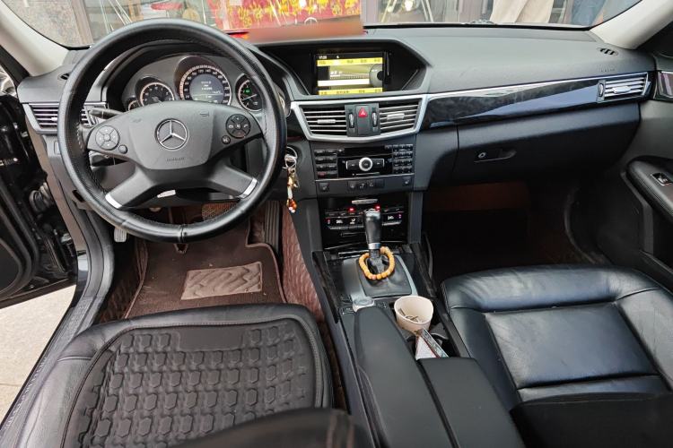 Used Mercedes-Benz E-Class 2011 E 260 L CGI Fashion Model