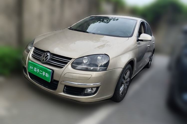 Used Volkswagen Sagitar 2011 1.6L Automatic Fashion Edition