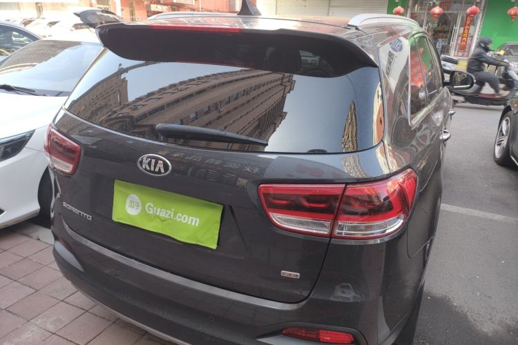 Used Kia Sorento 2015 Sorento L 2.4L Gasoline 4WD Elite Edition 5 Seats China V Emission Standard Rear Right 45 Deg