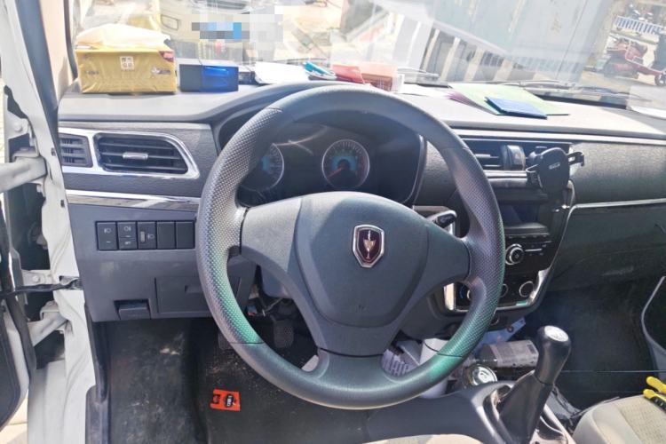 Used Jinbei Hiace X30 2021 1.5L Wealthy Edition Bus China VI Standard SWC15M Steering Wheel