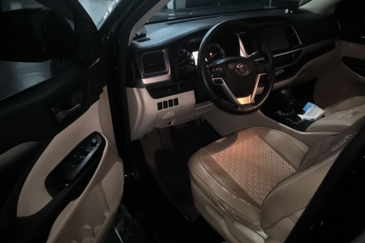 Used Toyota Highlander 2015 2.0T Two-Wheel Drive Elite Edition 5 Seats
